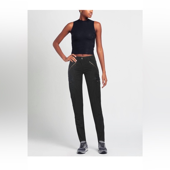 Aeronautica Militare black cargo pants, NWT SOLD OUT - Picture 3 of 4